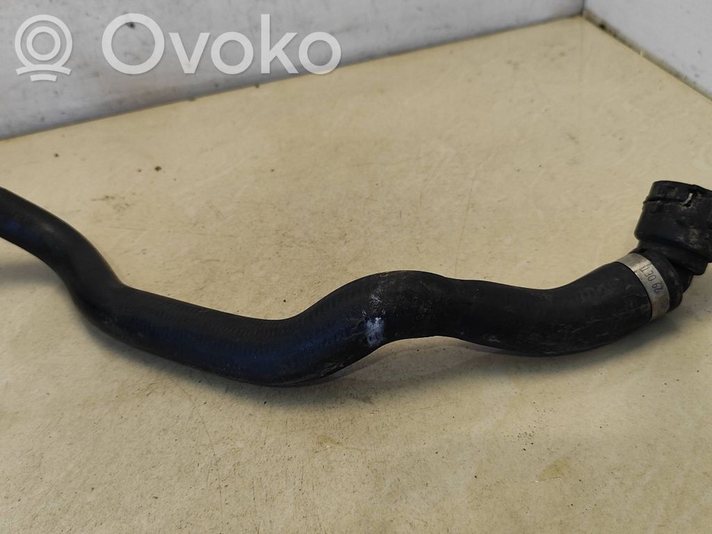 BMW 3 E90 E91 Engine coolant pipe/hose 