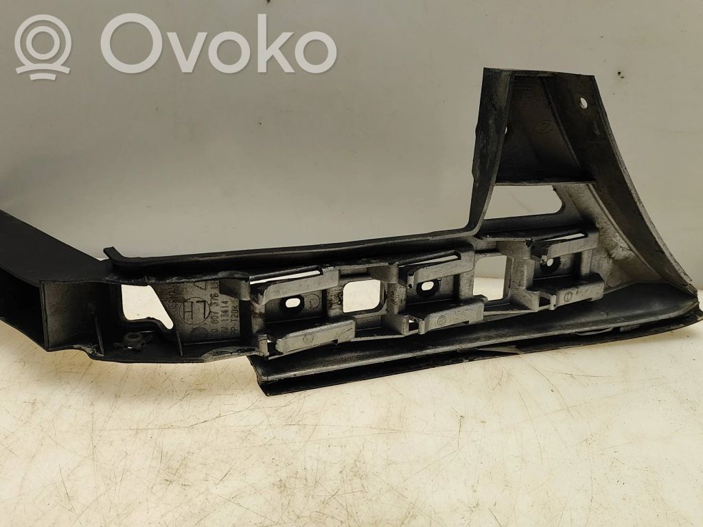 Volkswagen Touran I Rear bumper mounting bracket 