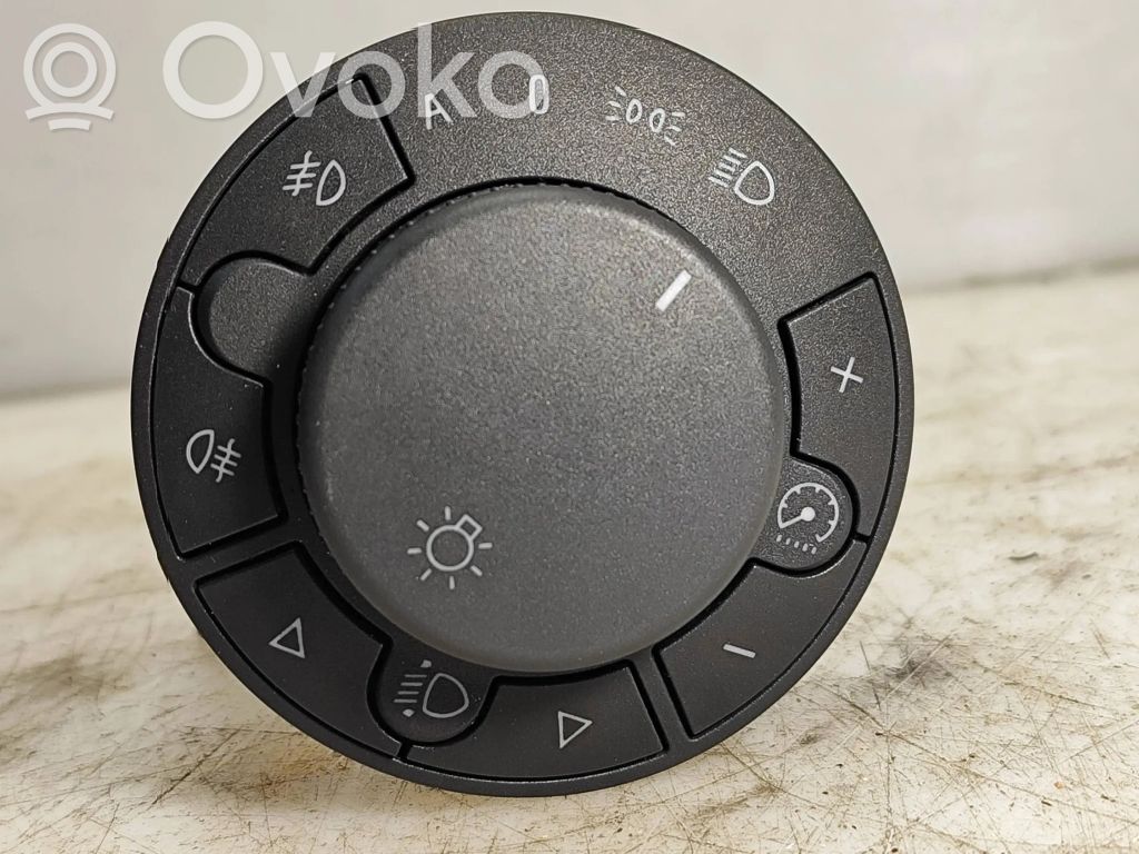 Opel Corsa D Interruptor de luz 