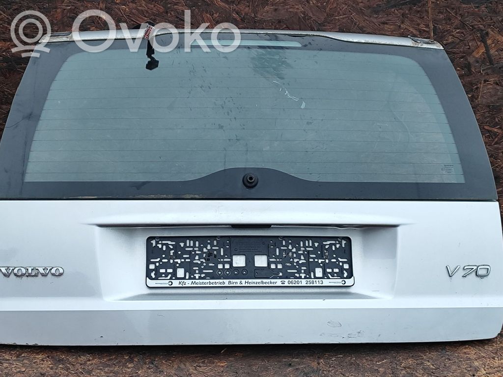 Volvo V70 Tylna klapa bagażnika 