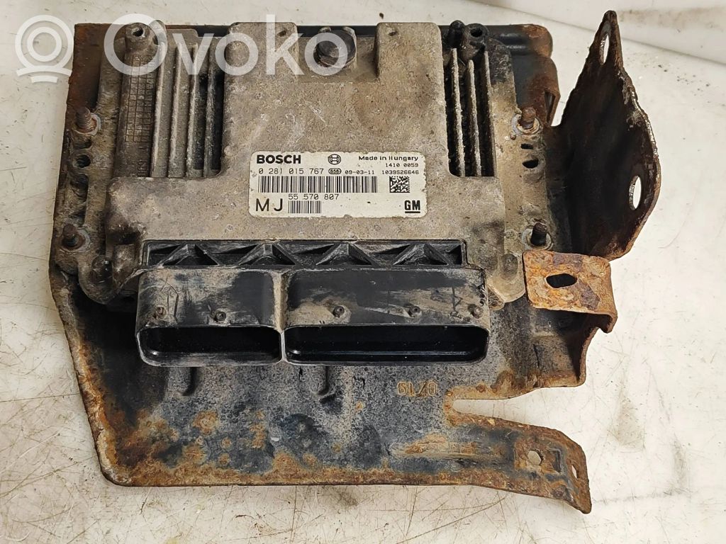Opel Astra H Engine control unit/module 