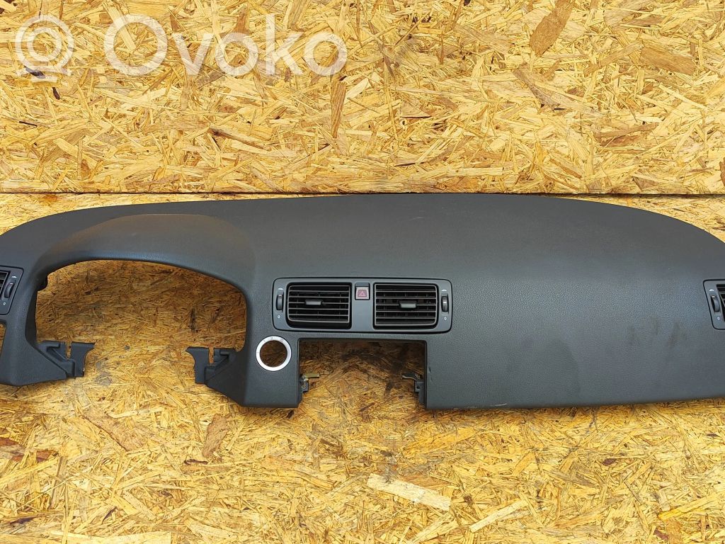 Volvo C30 Deska rozdzielcza 