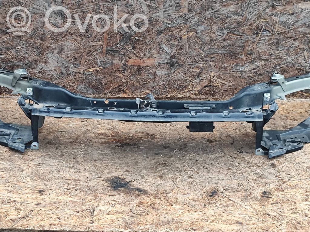 Top upper radiator support slam panel