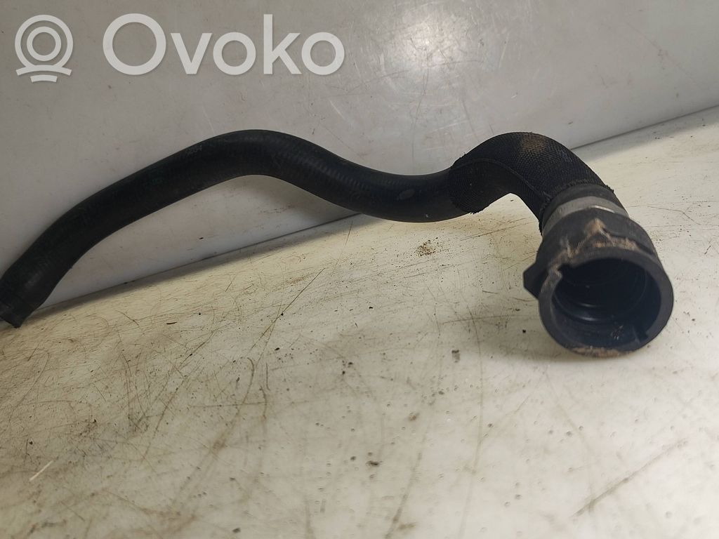 BMW 1 E81 E87 Engine coolant pipe/hose 