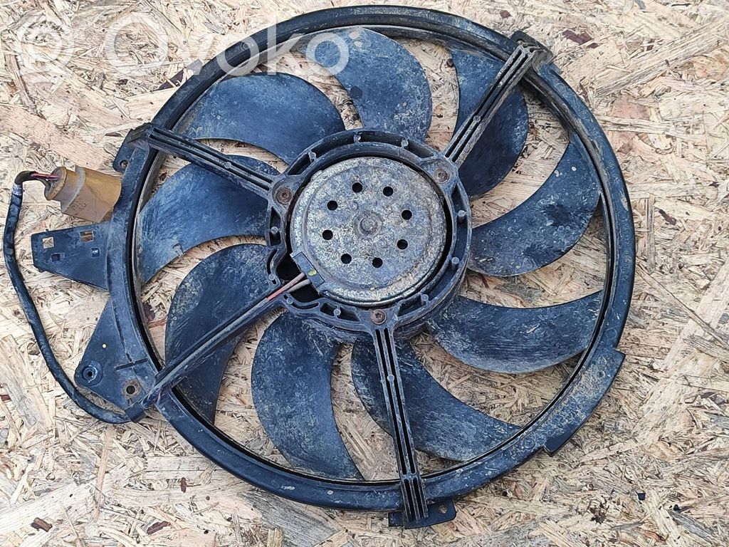 Audi A2 Elektrisks radiatoru ventilators 