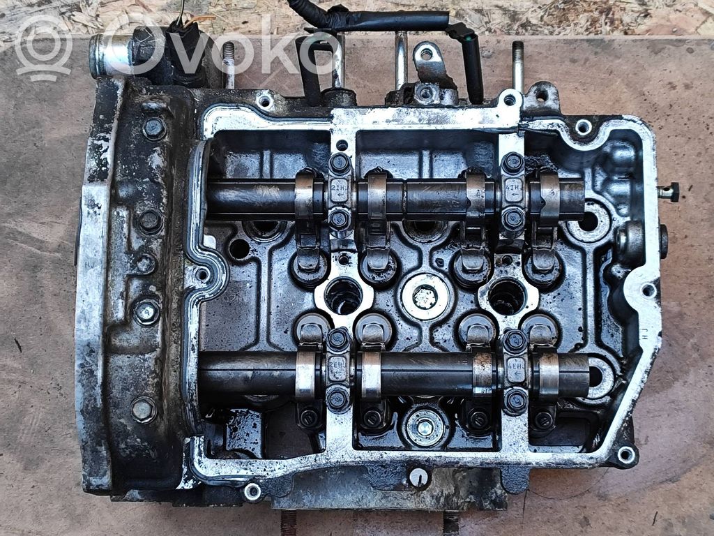 Engine head   T20DLH104
