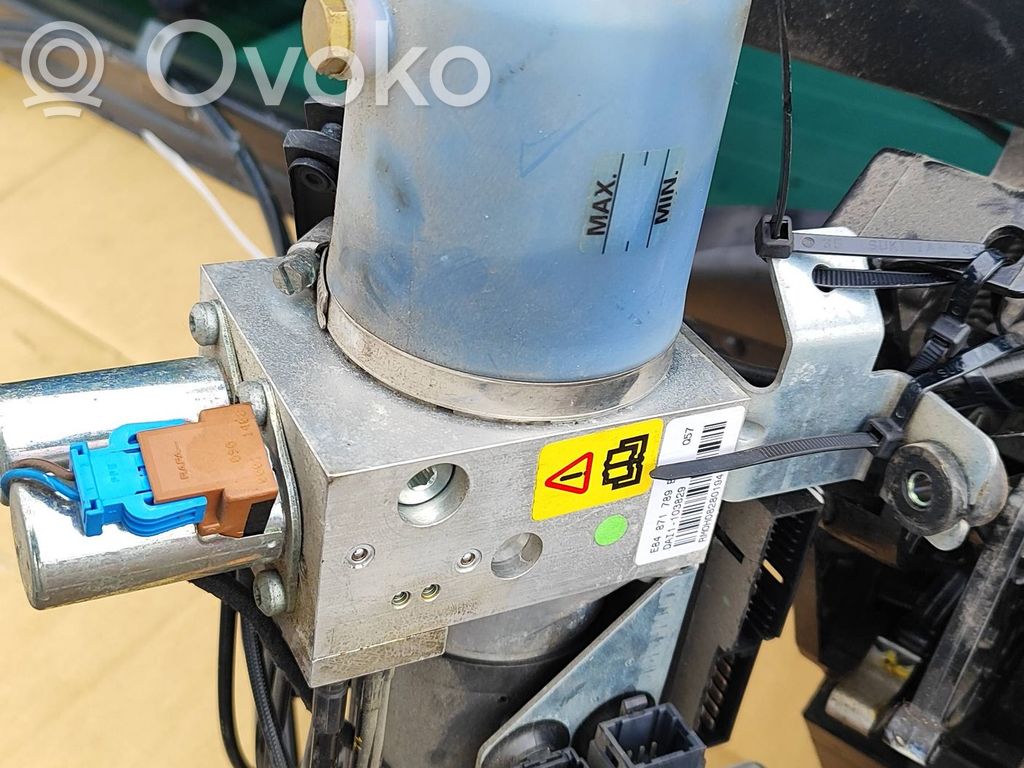 Renault Megane II Convertible roof hydraulic pump 
