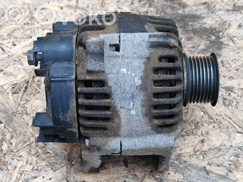Renault Megane II Ģenerators 