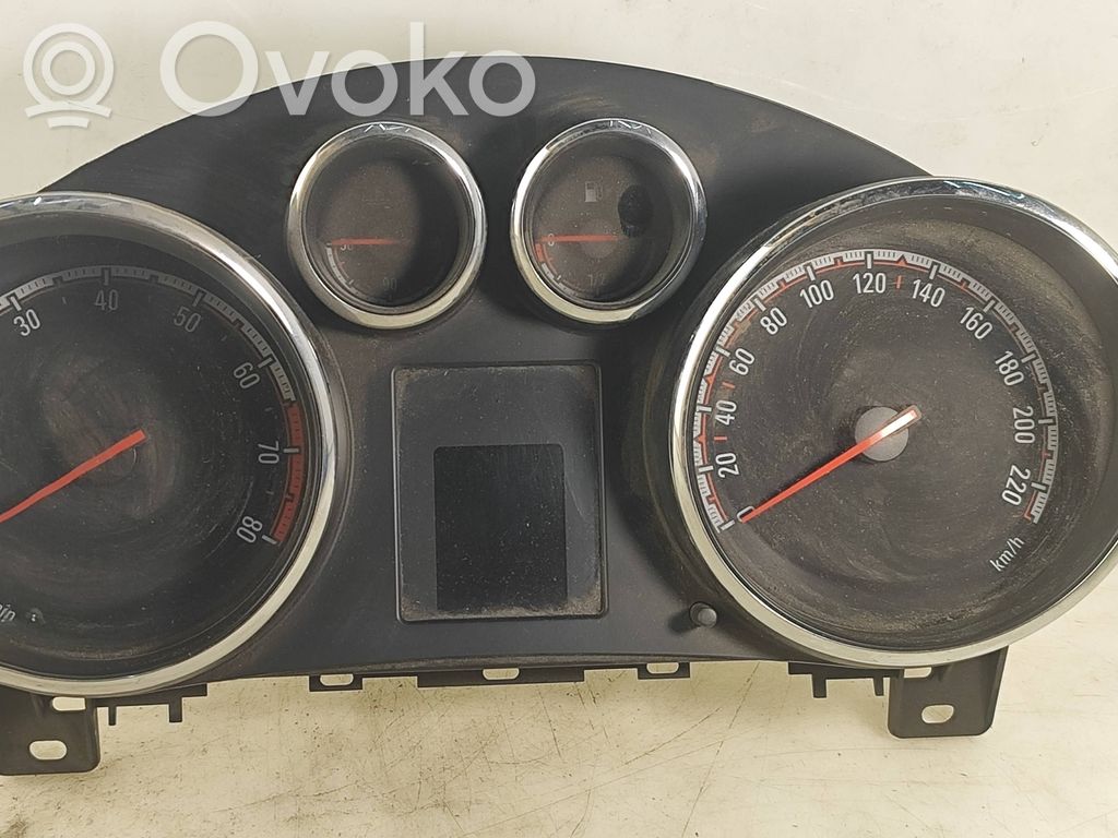 Opel Meriva B Speedometer (instrument cluster) 