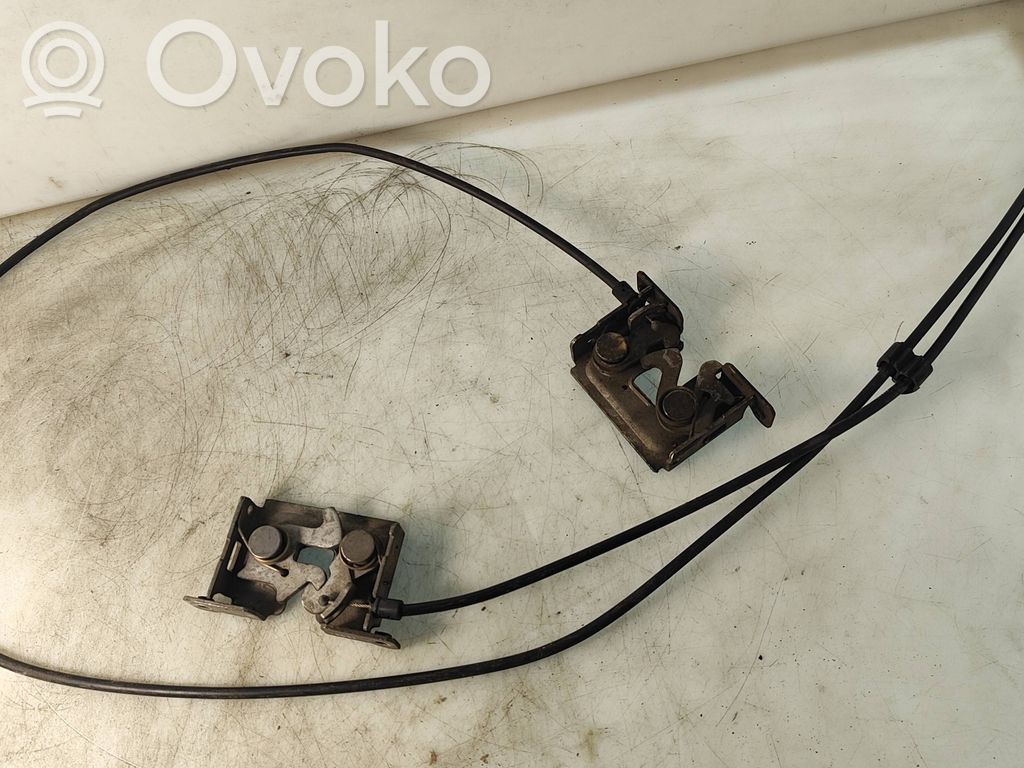 Engine bonnet/hood lock/catch   7034259