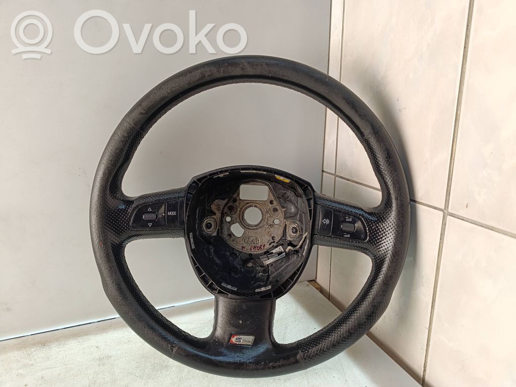 Audi A4 S4 B7 8E 8H Ohjauspyörä 