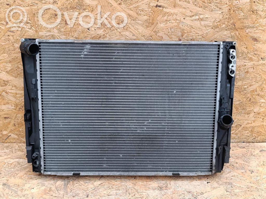 BMW 1 E81 E87 Radiatora komplekts 