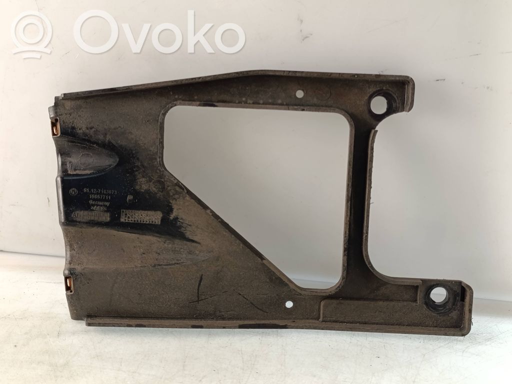 BMW 1 E81 E87 Rear bumper mounting bracket 