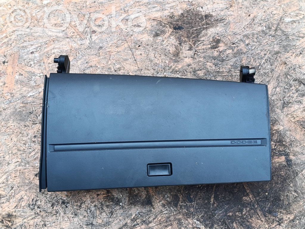 Dodge Journey Schowek deski rozdzielczej 