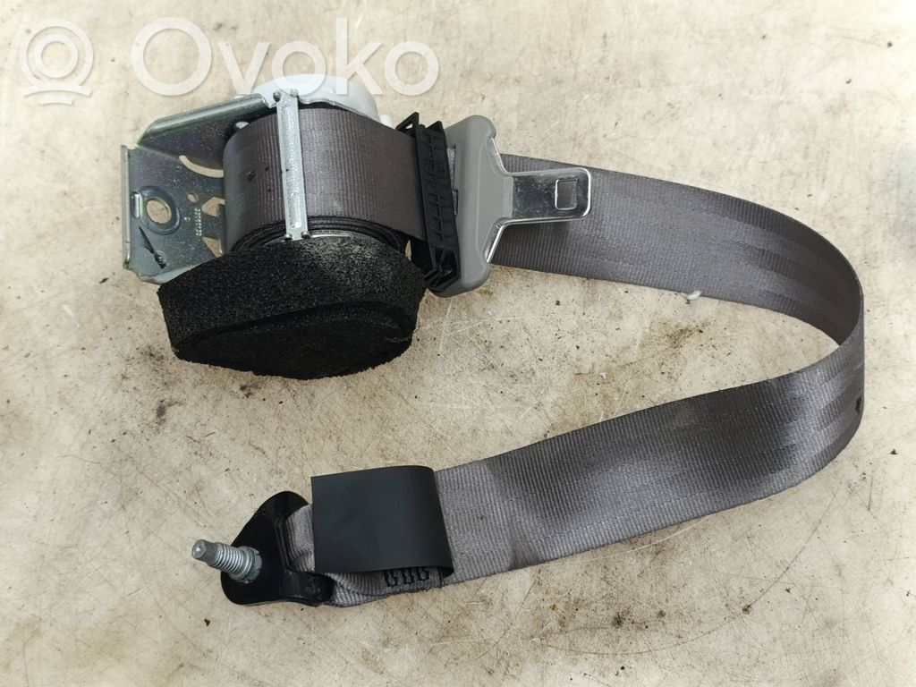 Citroen C5 Rear seatbelt 