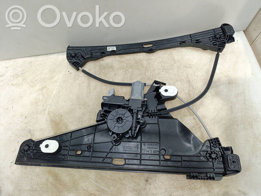 Opel Corsa F Macara ușă față cu motor 