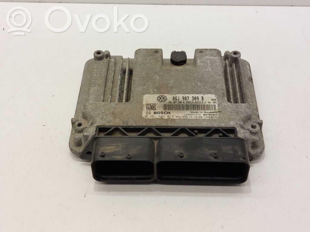 Volkswagen PASSAT CC Engine control unit/module 