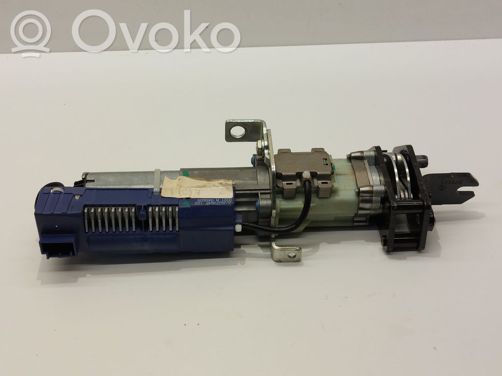 Volkswagen PASSAT B6 Siłownik elektryczny podnoszenia klapy tylnej / bagażnika 