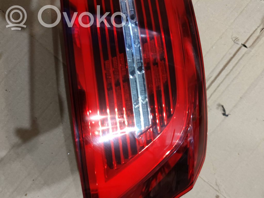 Volkswagen PASSAT B8 Luci posteriori 