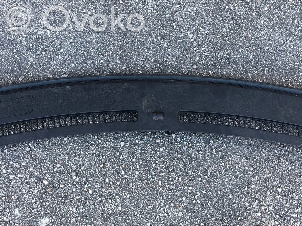 Panelės apdaila   BB5378046B62