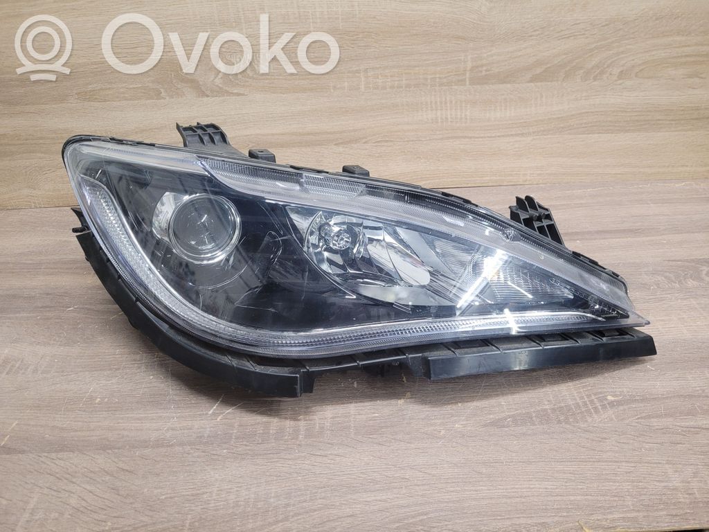 Chrysler Pacifica Headlight/headlamp 