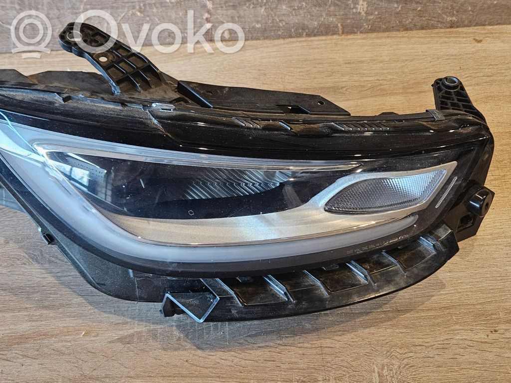 Chrysler Pacifica Headlight/headlamp 