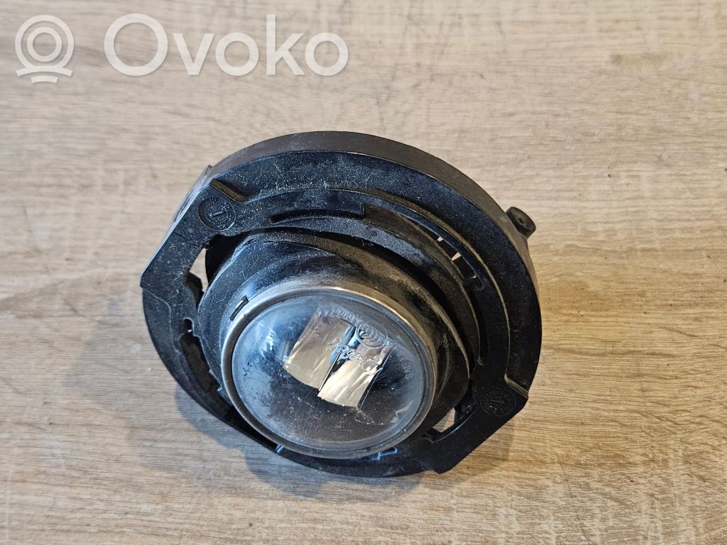 Chrysler Pacifica Miglas lukturis priekšā 