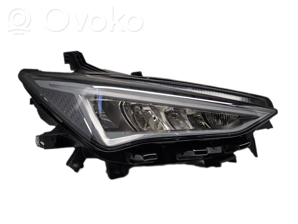 Cupra Born Phare frontale 