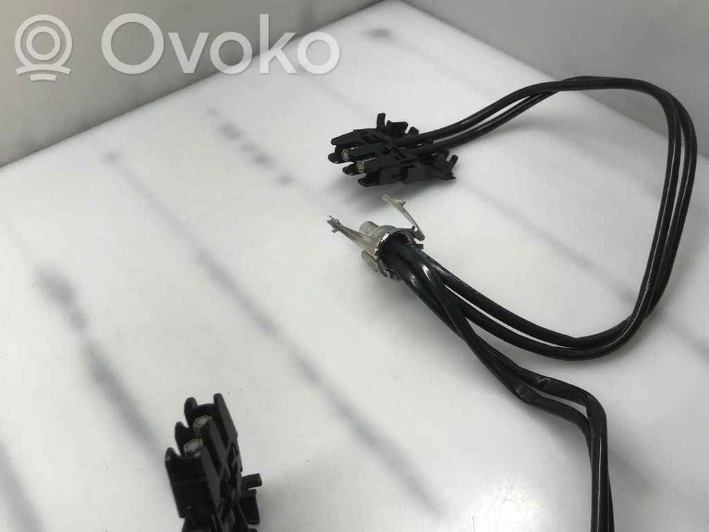Headlight/headlamp wiring loom/harness