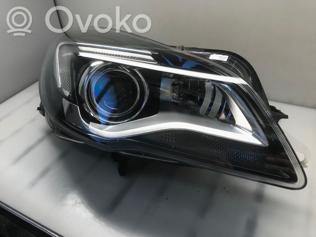 Opel Insignia A Etu-/Ajovalo 
