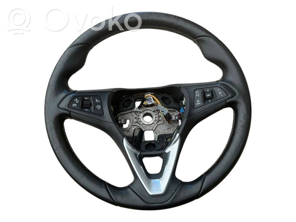 Ohjauspyörä   39070468