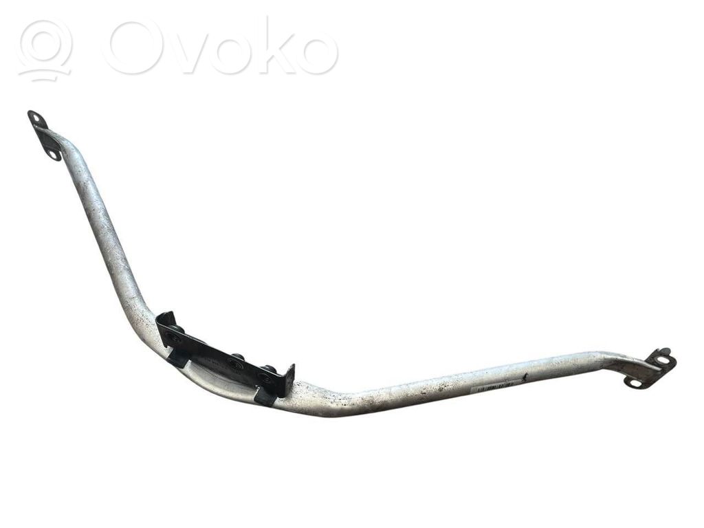 BMW 5 G30 G31 G38 Staffa del pannello di supporto del radiatore 