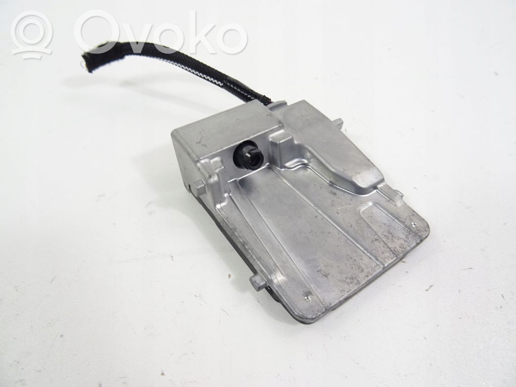 Lexus UX Windshield/windscreen camera 