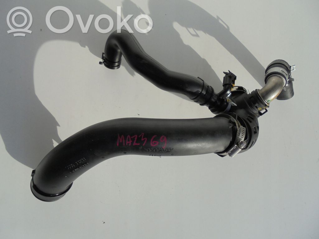 Mazda 3 II Engine coolant pipe/hose 