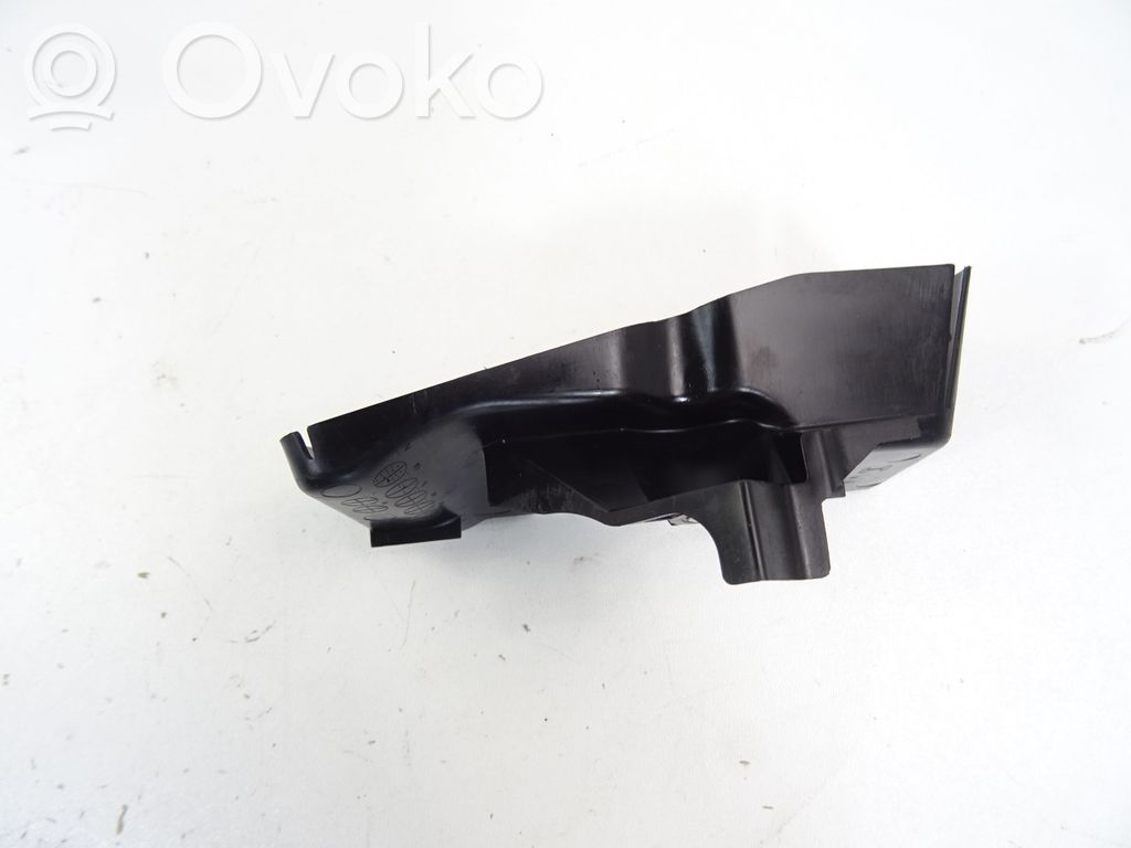 Guía de aire del intercooler   SH051356Z