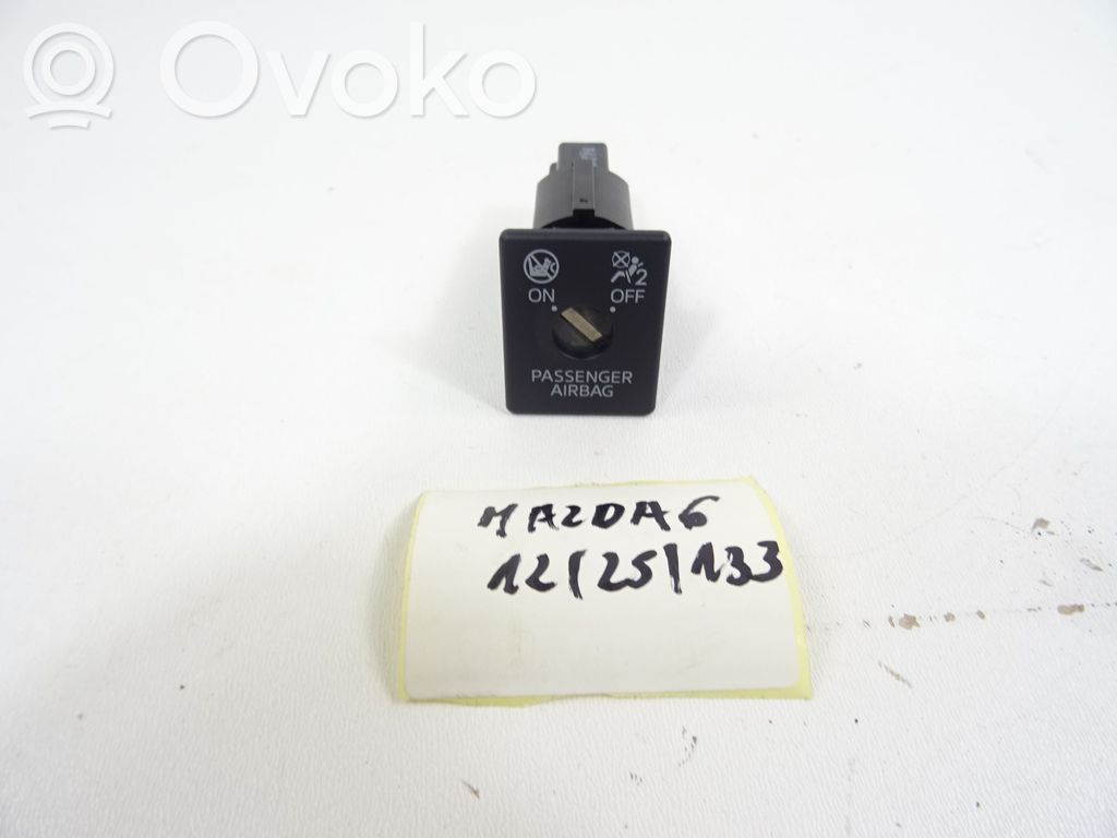 Mazda 6 Passenger airbag on/off switch 
