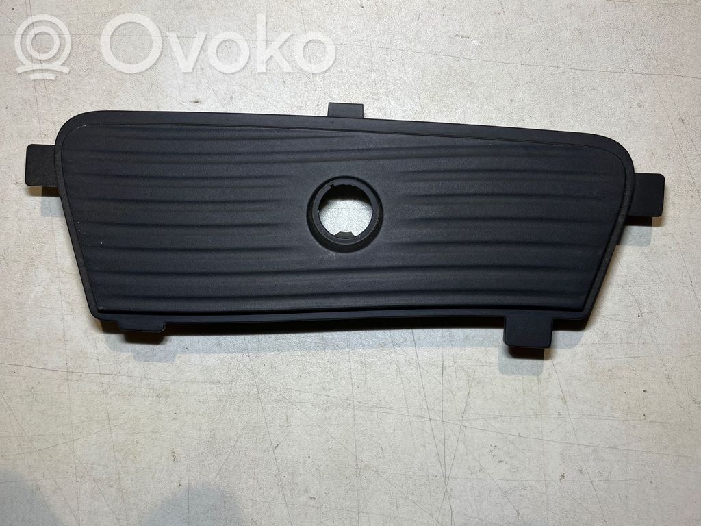 Panel trim   5VT74TRMAA,5VT74DX9AA,5094267,094626593,3051738