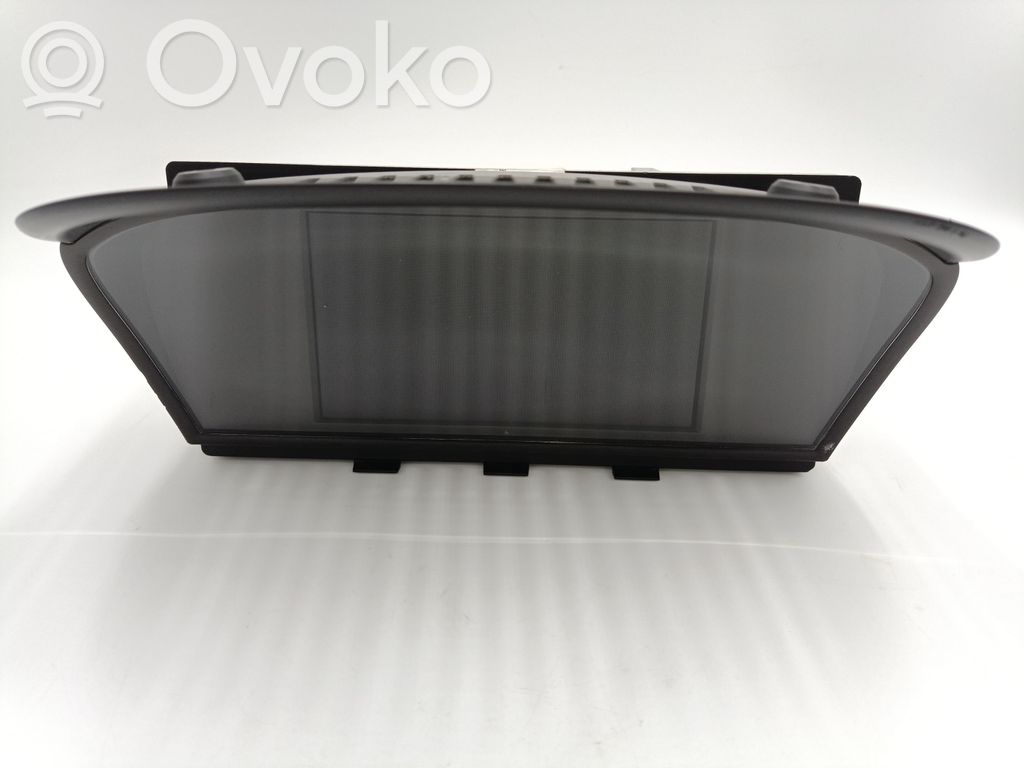 BMW 5 E60 E61 Ekrāns / displejs / mazais ekrāns 