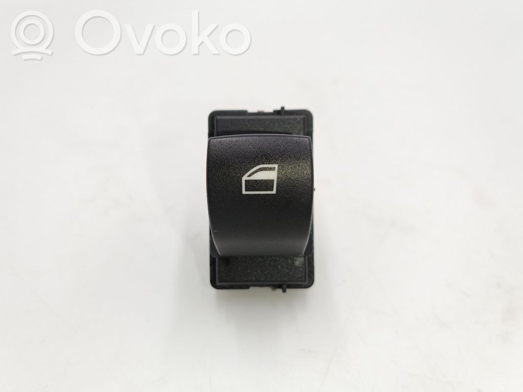 BMW 5 E60 E61 Electric window control switch 