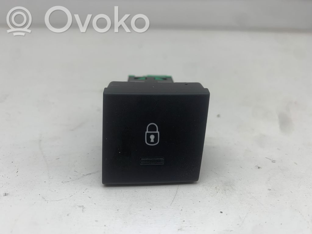 Central locking switch button   96770413ZE,033857201
