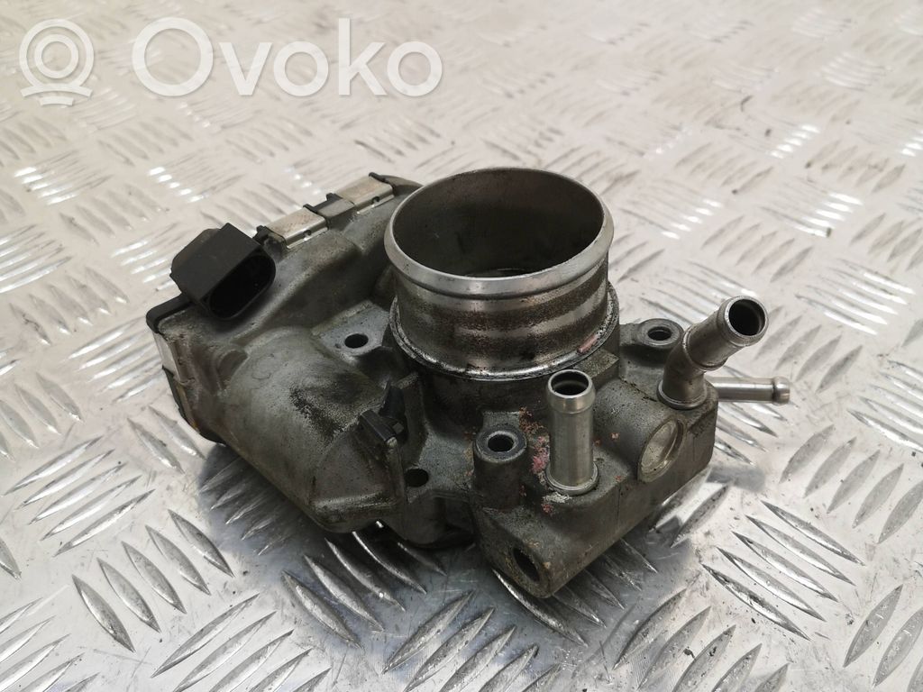 Hyundai i30 Throttle valve 