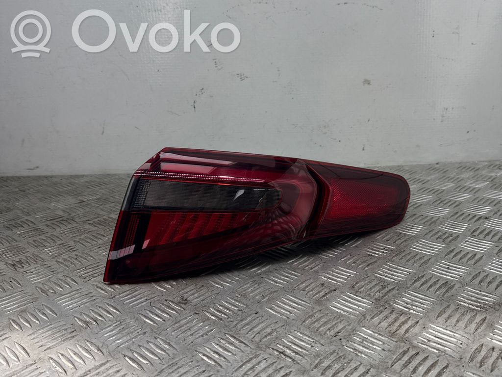 Alfa Romeo Stelvio Lampa tylna 
