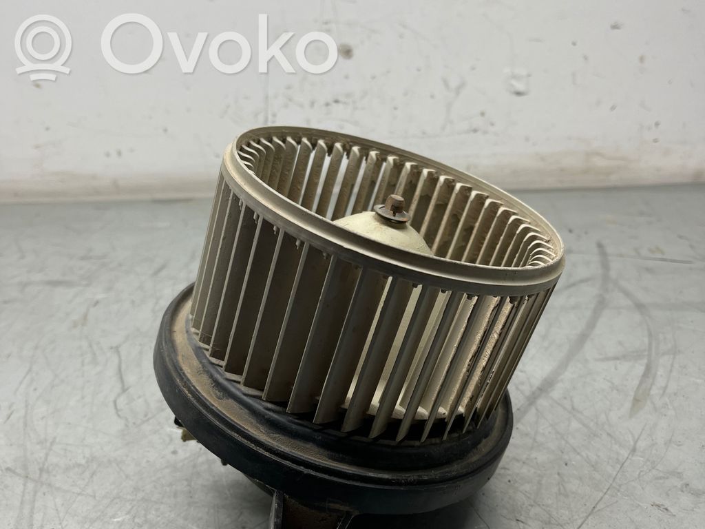 Nissan Pathfinder R51 Mazā radiatora ventilators 