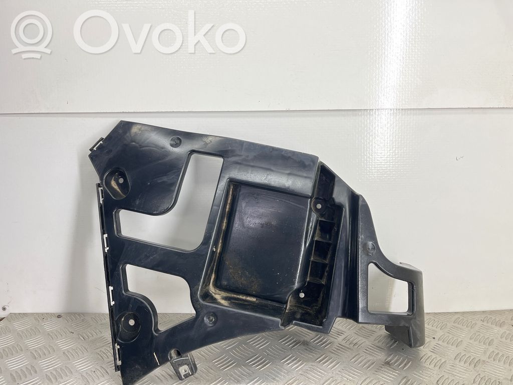 BMW X5 F15 Takapuskurin kannake 