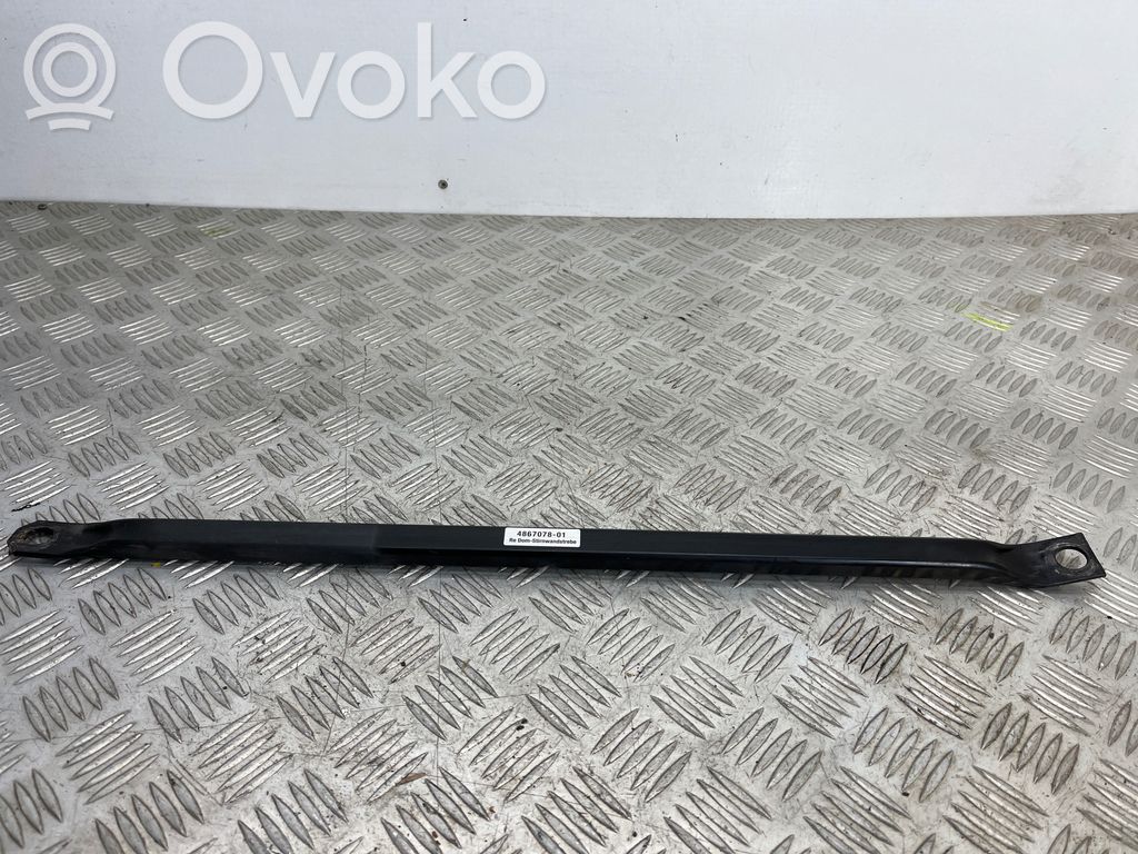 BMW 3 F30 F35 F31 Altra parte del vano motore 