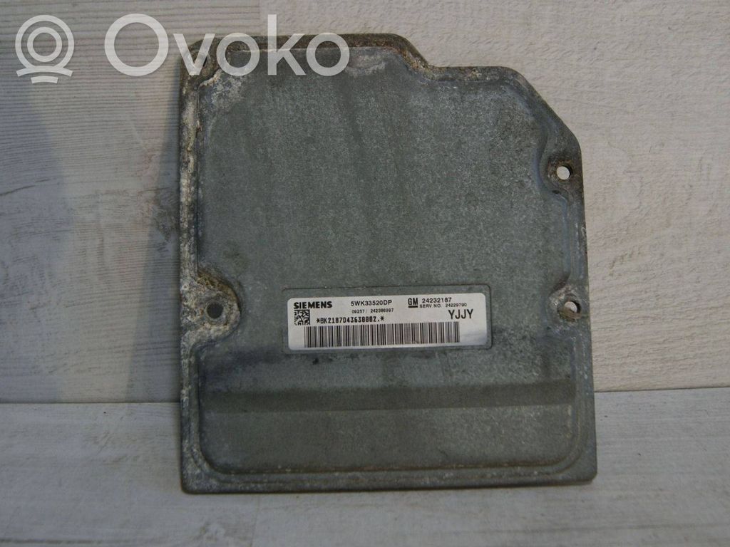 Cadillac SRX Engine control unit/module 