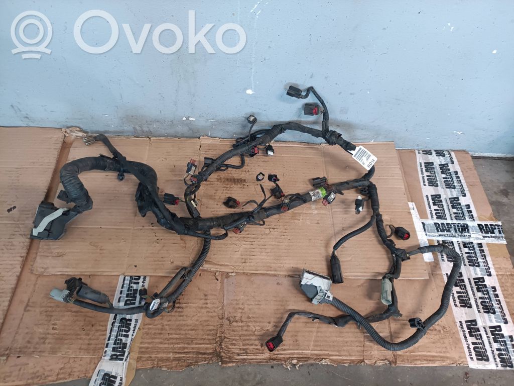 Проводка двигателя   GU5T12C508