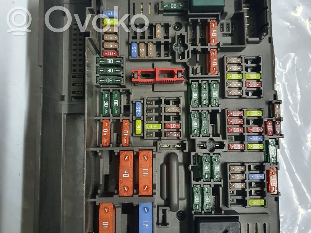 BMW 3 E90 E91 Fuse module 