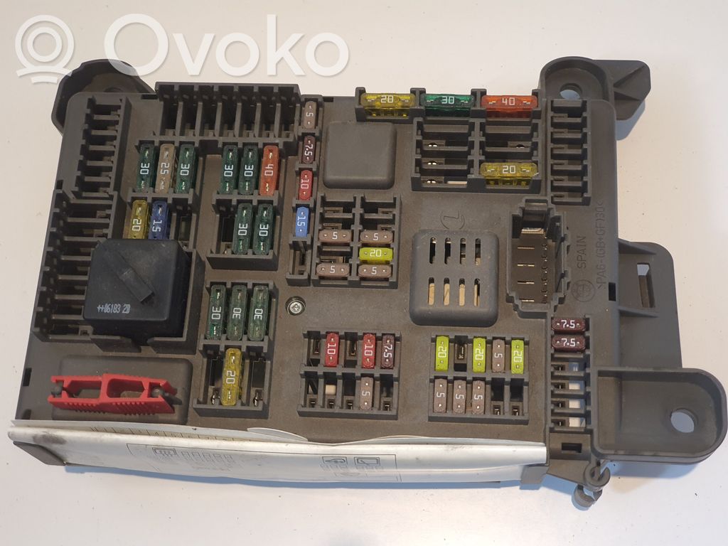 Sulakemoduuli   518954020A,693168703,6931687036114