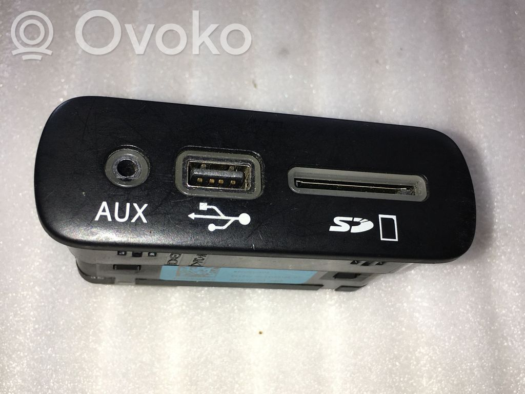 USB control unit   68206384AC,68206384AC